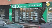 Comme d'autres entreprises de travail temporaire, Kelly Services a spécialisé certaines agences en informatique, ingénierie ou finance.