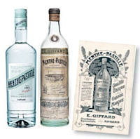 En 1885, Emile Giffard lance la Menthe-Pastille, une boisson aux vertus digestives et désaltérantes.