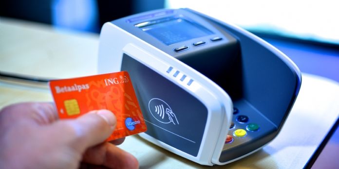 Le gouvernement va généraliser le paiement sans contact dans les commerces d'ici 2020