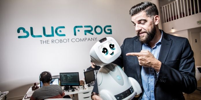 Dans la tablette de Rodolphe Hasselvander, p-dg de Blue Frog Robotics