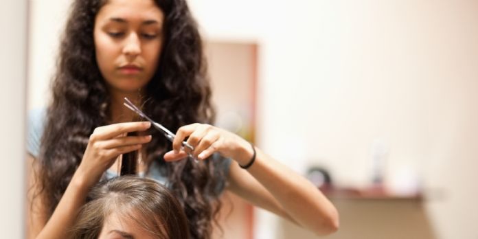 FlexyBeauty lève 7 millions d'euros pour équiper les salons de coiffure