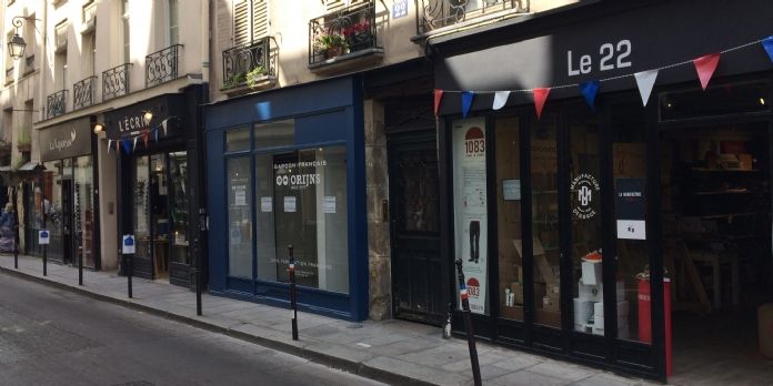 Des boutiques participant à La Rue du Made in France à Paris, le 10 juillet 2018.