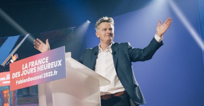 Présidentielle 2022 : Fabien Roussel veut relocaliser en France