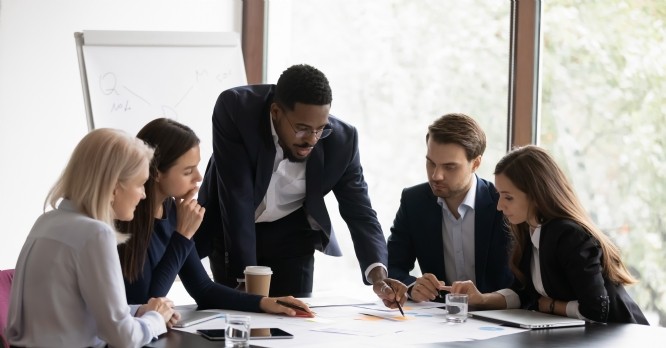 Préparer les dirigeants à un monde en transformation