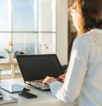 Le jour où... la PME Tixeo a basculé entièrement en <span class="highlight">télétravail</span>